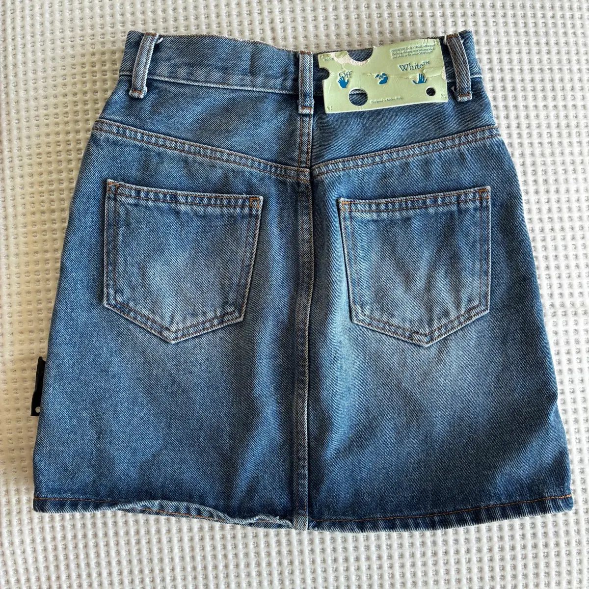 オフホワイト デニム スカート 36 サイズ