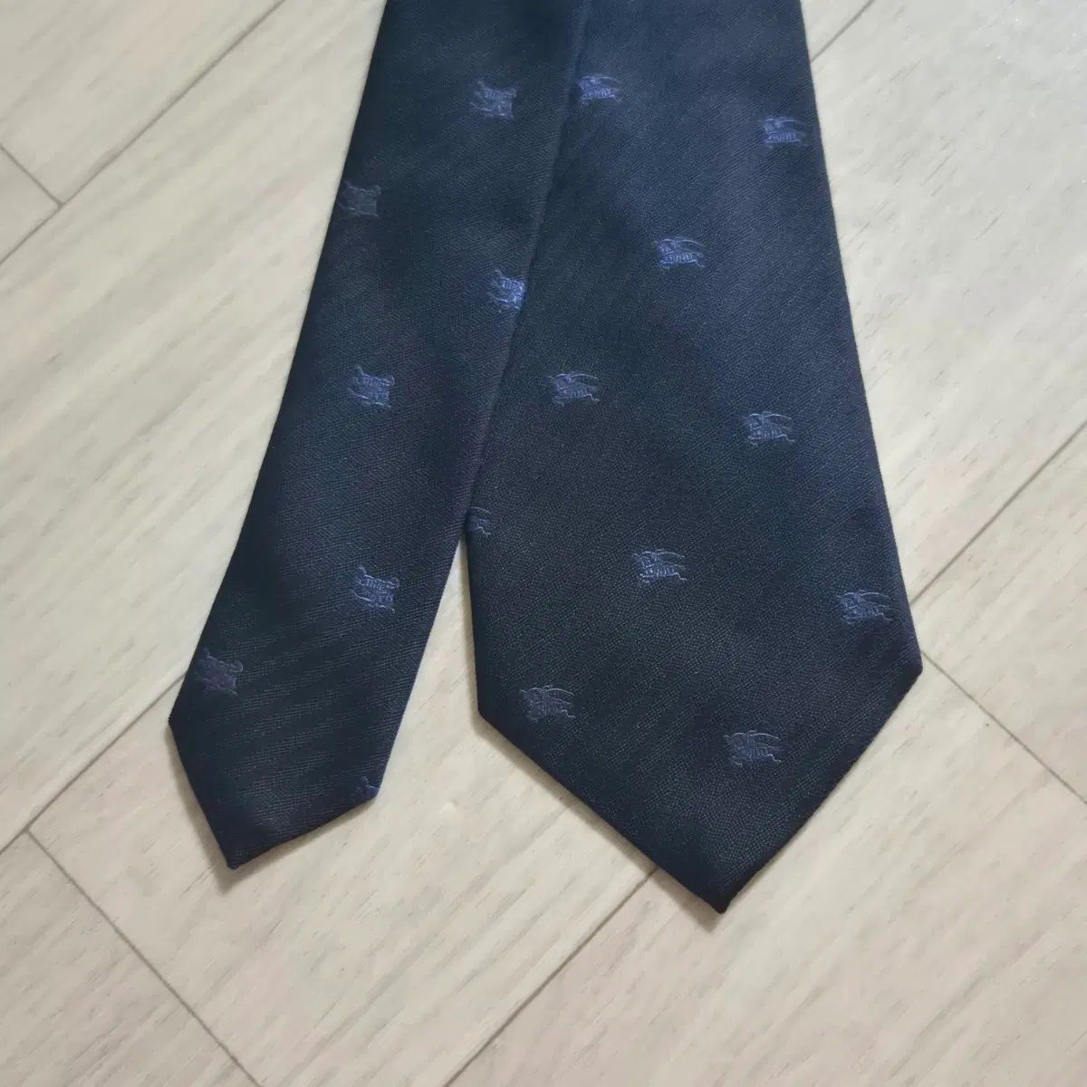 バーバリー シルク ネクタイ