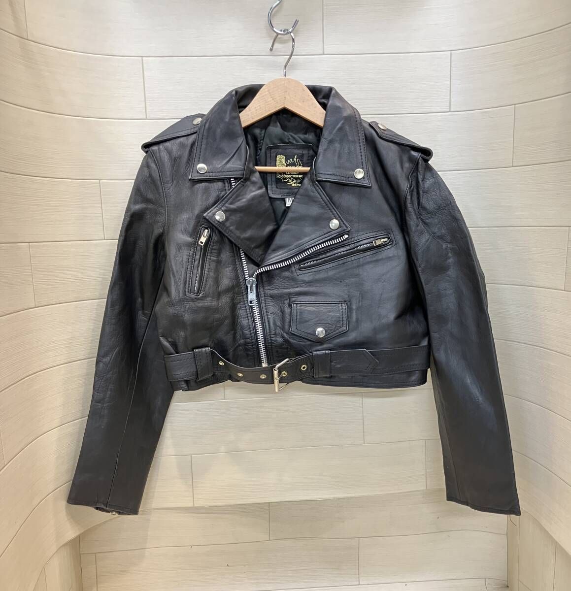 ★ LONDON LEATHER CONNECTION INC. ロンドン レザー コネクション ダブルライダース ショート丈 ベルト付属 サイズM ブラック 通年 10,982円
