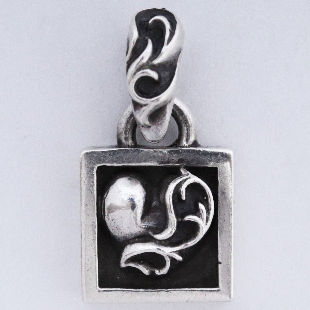 CHROME HEARTS フレームドハートチャーム シルバー 55,000円