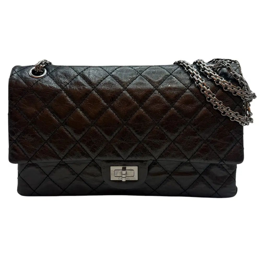 CHANEL シャネル 2 55 ヴィンテージ SHINee（シャイニー）ラブ チェーン ショルダーバッグ スモール シルバー 410,067円