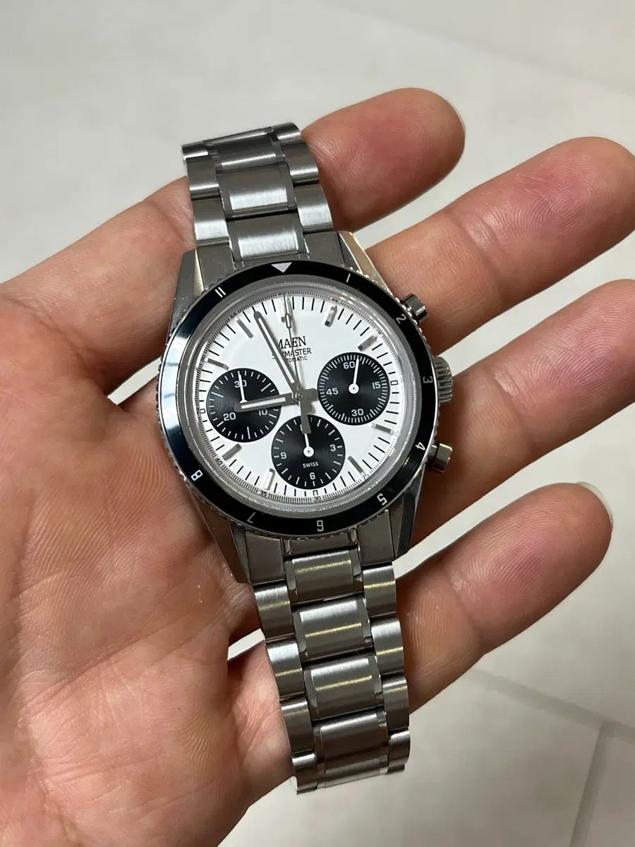 麻エン スカイマスター 38mm クロノ オートマチック 101,287円