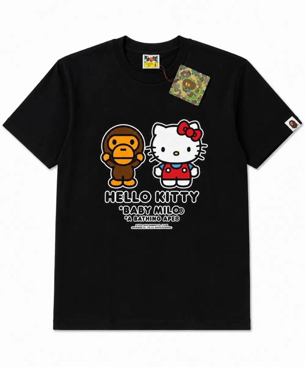 A BATHING APE × ハローキティ ベイビー マイロ 半袖Tシャツ ブラック 6,738円