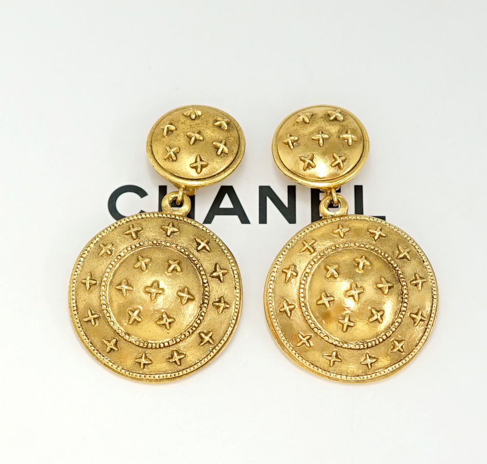シャネル CHANEL イヤリング イエローゴールドメッキ 【極美品】