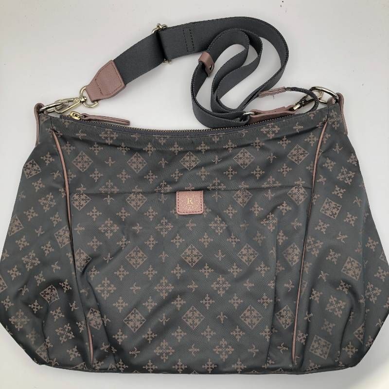 10618コ　russet　ラシット　ショルダーバッグ　中古品