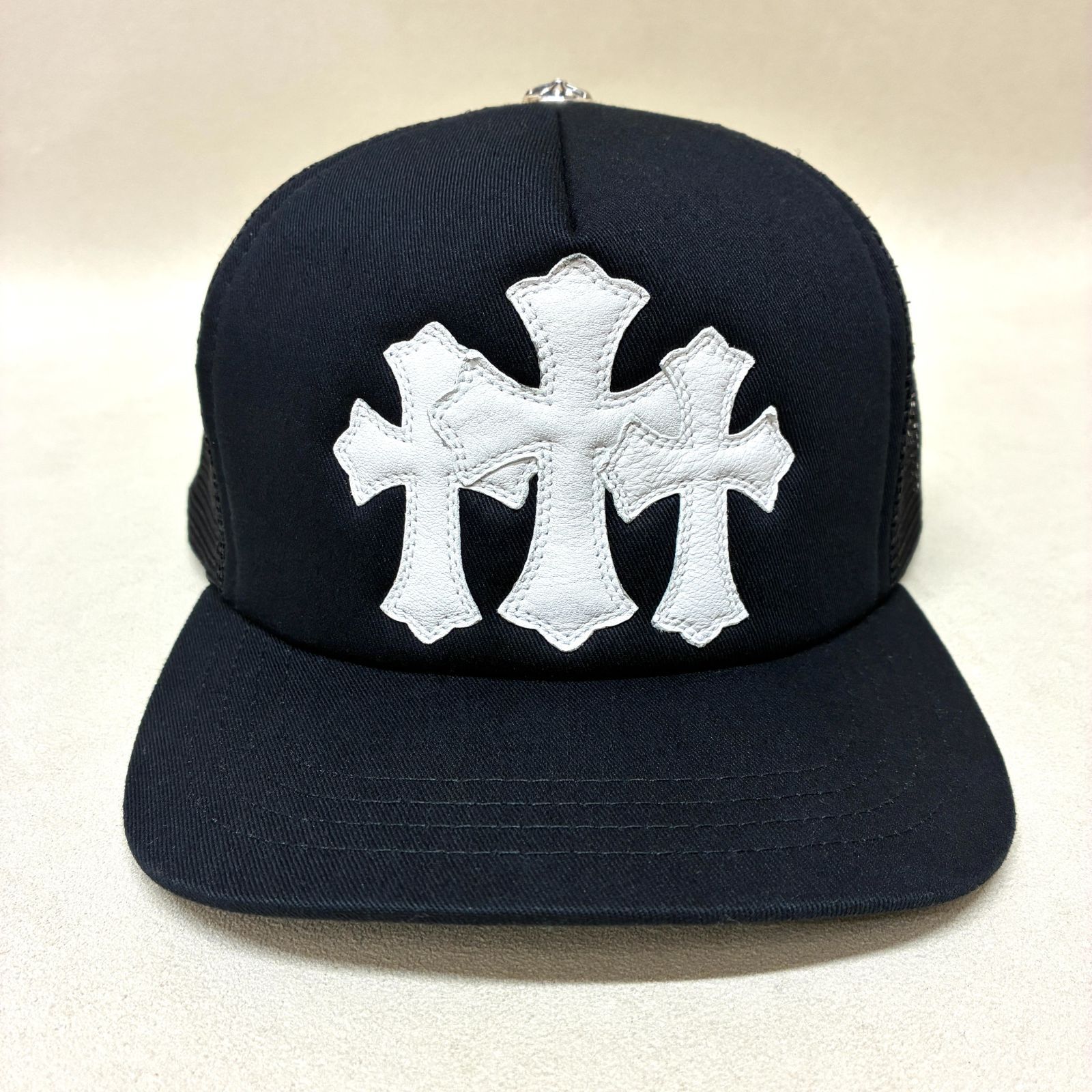 【未使用品】CHROME HEARTS クロムハーツ トリプルクロスパッチ トラッカーキャップ ブラック ONE SIZE
