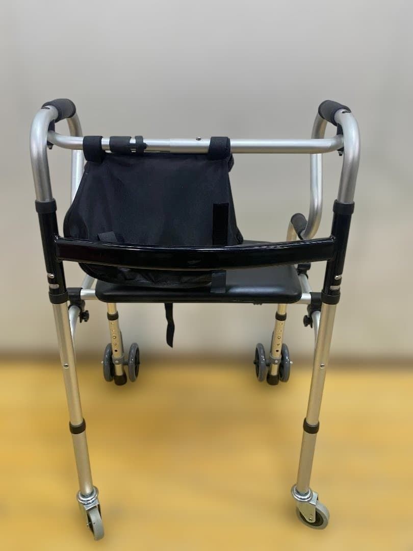 MRG JAPAN 歩行器 介護用品 座面付き 4輪 キャスター 折りたたみ 高さ