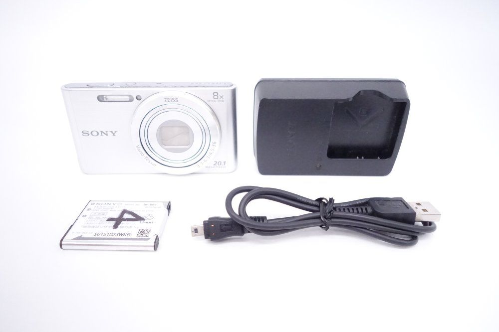 【美品】SONY ソニー DSC-W830 20.1 MP デジタルカメラ 2.7インチLCD搭載 シルバー [W2607066A] 19,564円