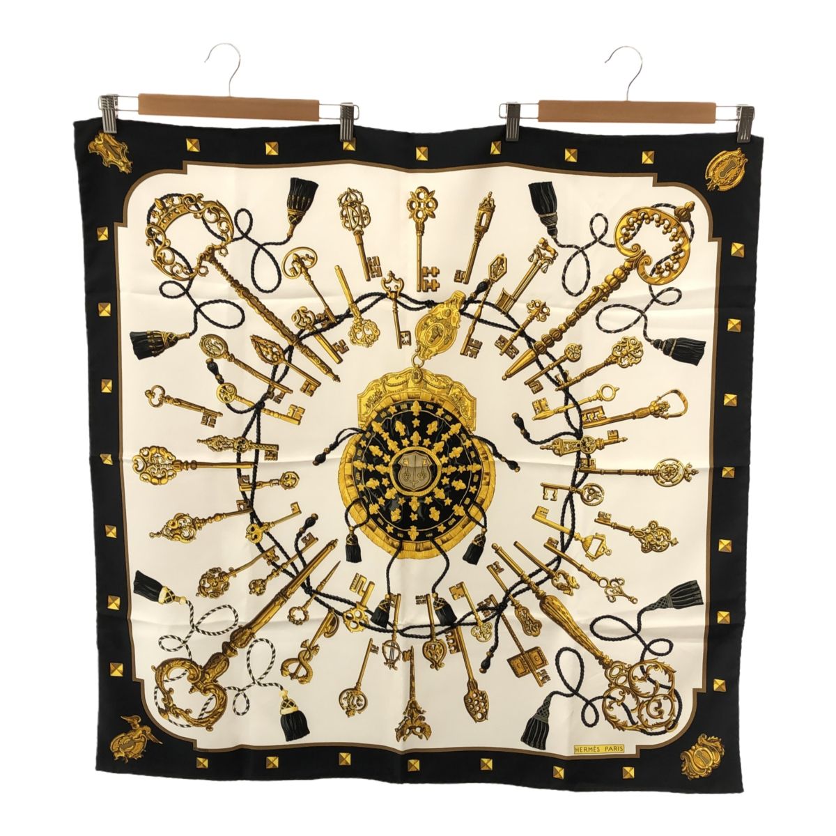 HERMES　カレ90　LES CLES THE KEY RARE〔鍵〕 HERMES エルメス カレ90 LES CLES THE KEYS RARE 鍵 スカーフ ブラック