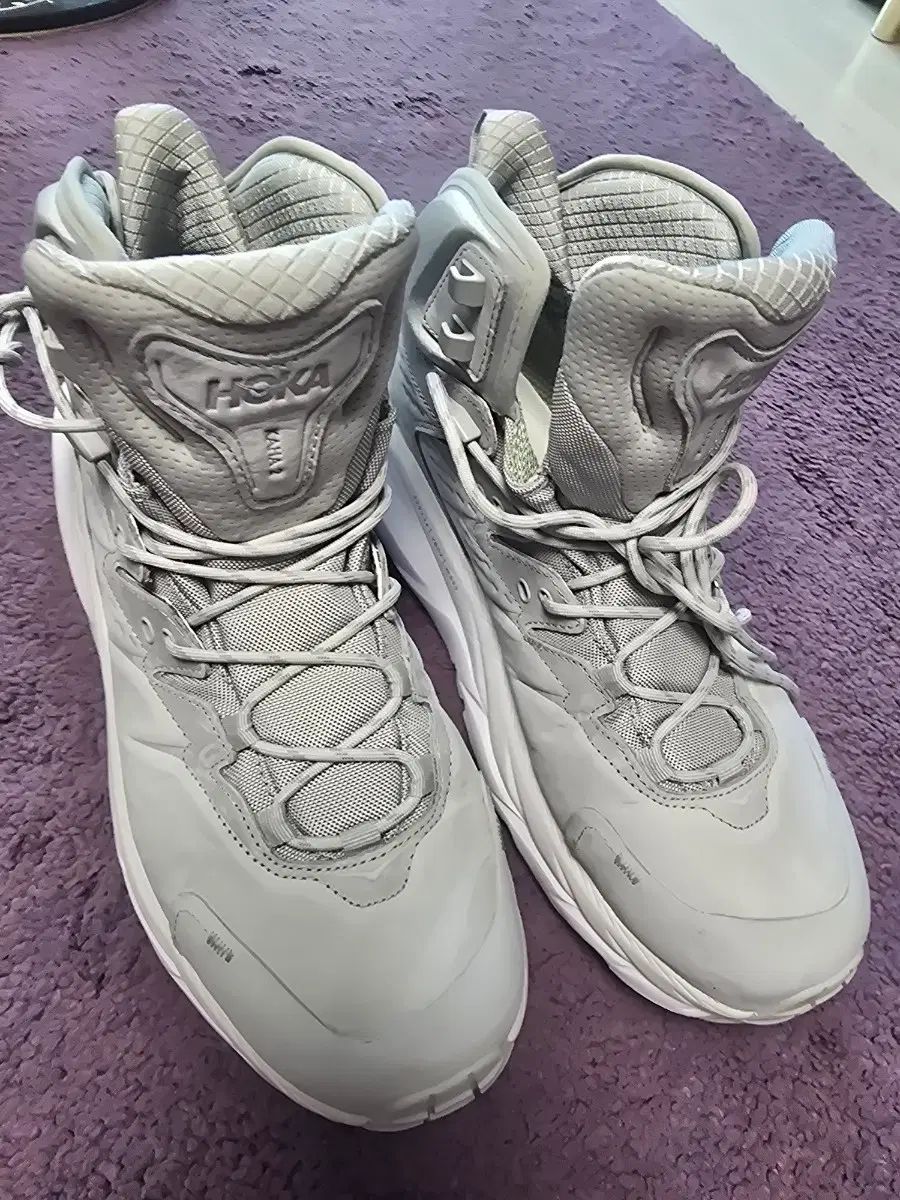 HOKA ONE ONE ゴアテックス トレッキングシューズ