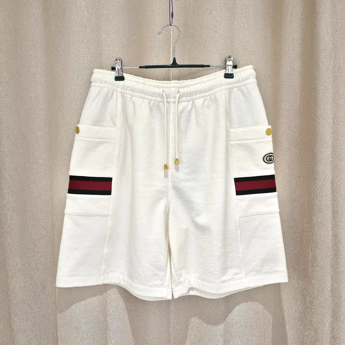 (S)グッチ 白 ジャージ ハーフパンツ