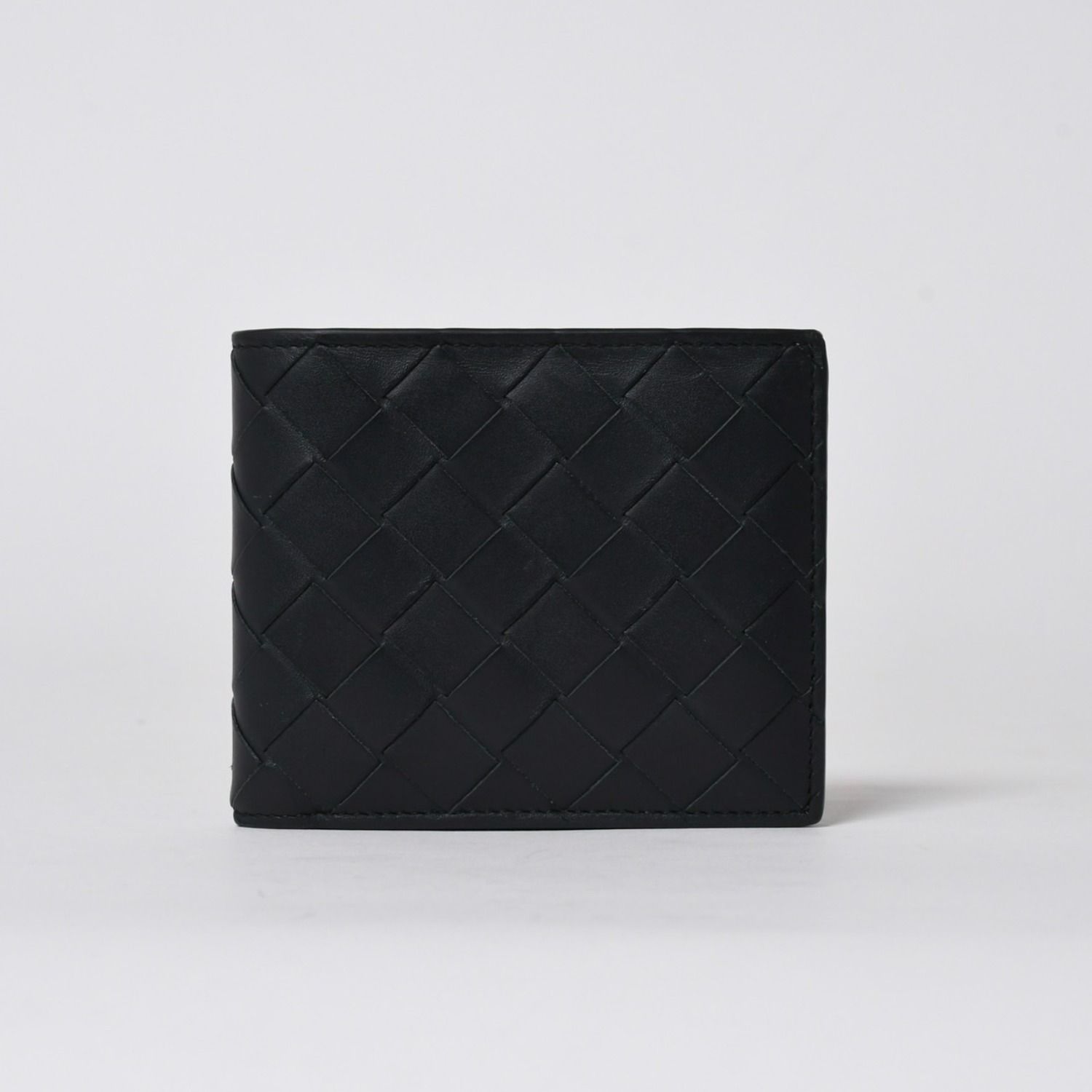 BOTTEGA VENETA ボッテガヴェネタ 二つ折り財布 財布 イントレチャート ブラック ライトグリーン 美品 中古 4a006095