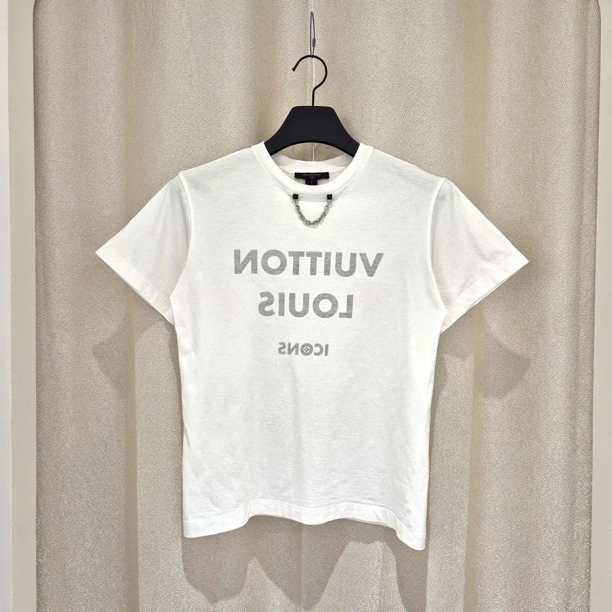 (S)ルイヴィトン ネック チェーン 白 プリント 半袖 Tシャツ