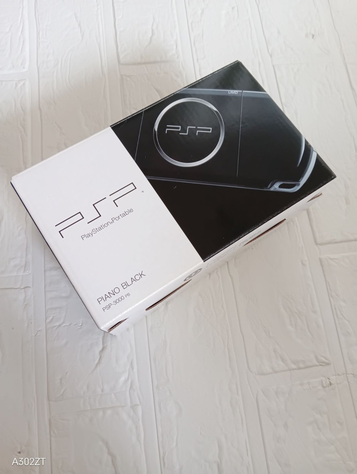 PSP3000本体 箱付き