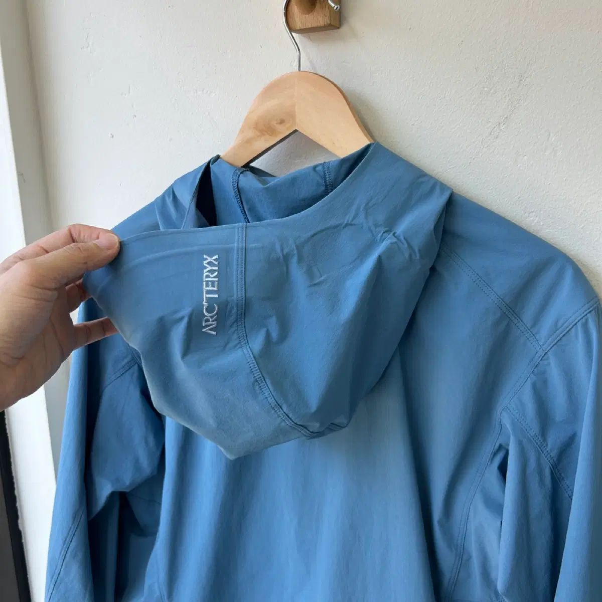 ARC'TERYX(アークテリクス) GAMMA(ガンマ) ライトウェイト フーディ ジャケット