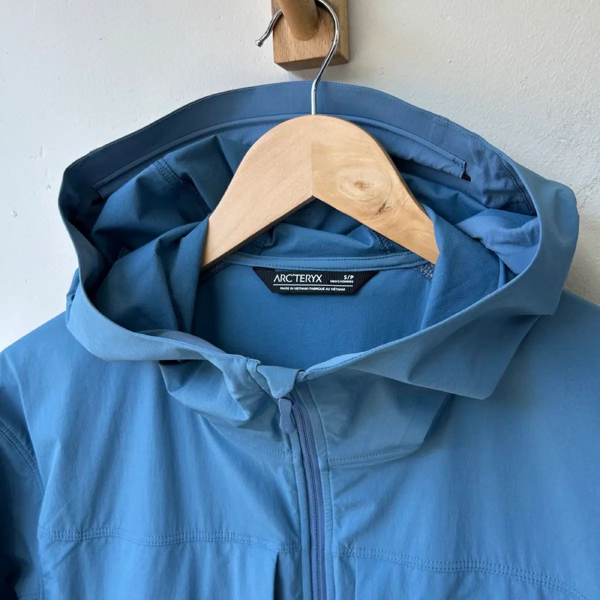 ARC'TERYX(アークテリクス) GAMMA(ガンマ) ライトウェイト フーディ ジャケット