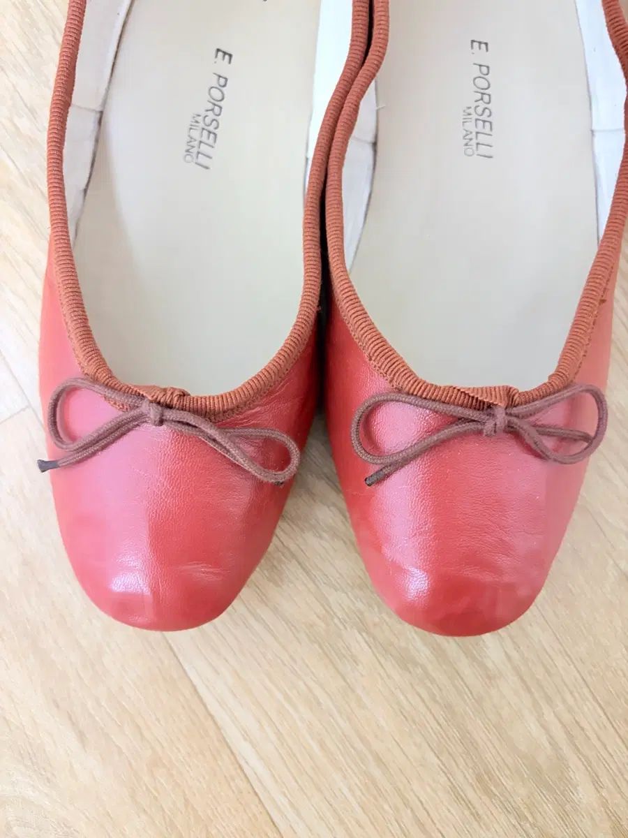 (新品) A.P.C. アー・ペー・セー ポルセリ フラットシューズ - ビブラム 補強