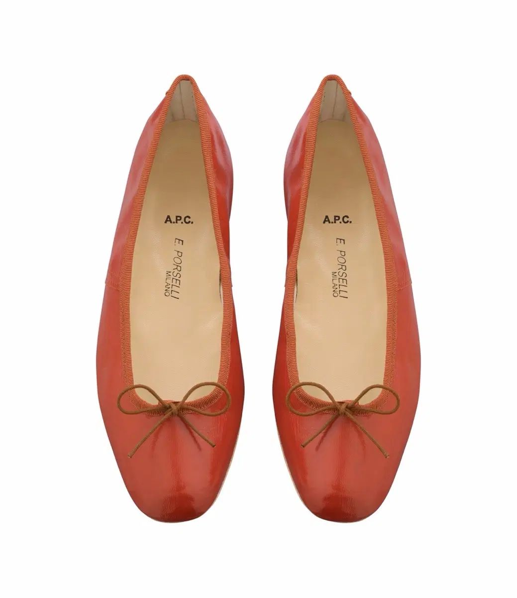 (新品) A.P.C. アー・ペー・セー ポルセリ フラットシューズ - ビブラム 補強