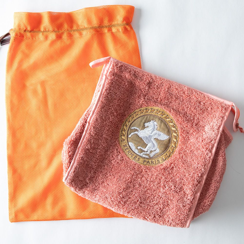 HERMES エルメス パイル 巾着 ポーチ ペガサス 刺繍 ピンク オレンジ メッシュ袋 コスメ 小物入れ 旅行 旅行用 トラベル レディース 付属品あり