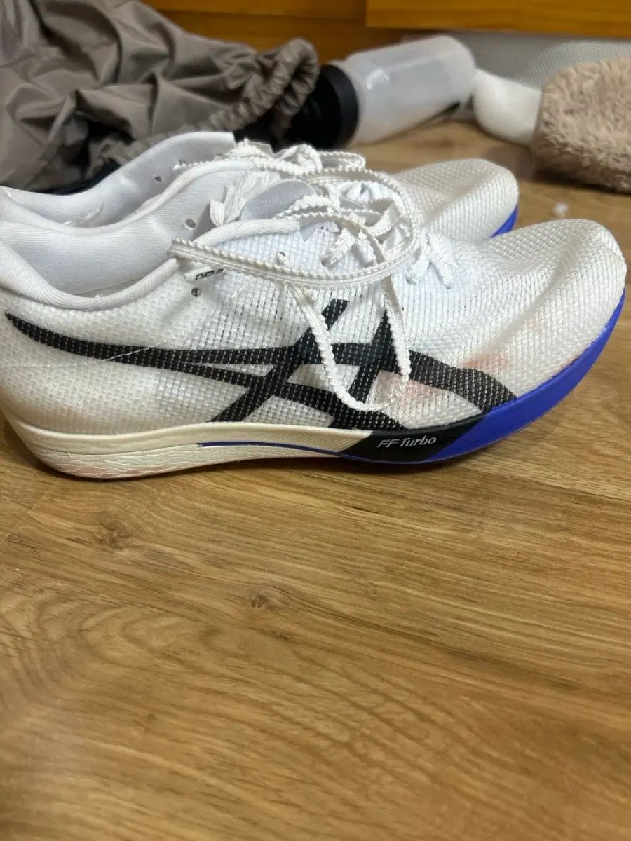 アシックス メタスピード 陸上 スパイク 18,157円
