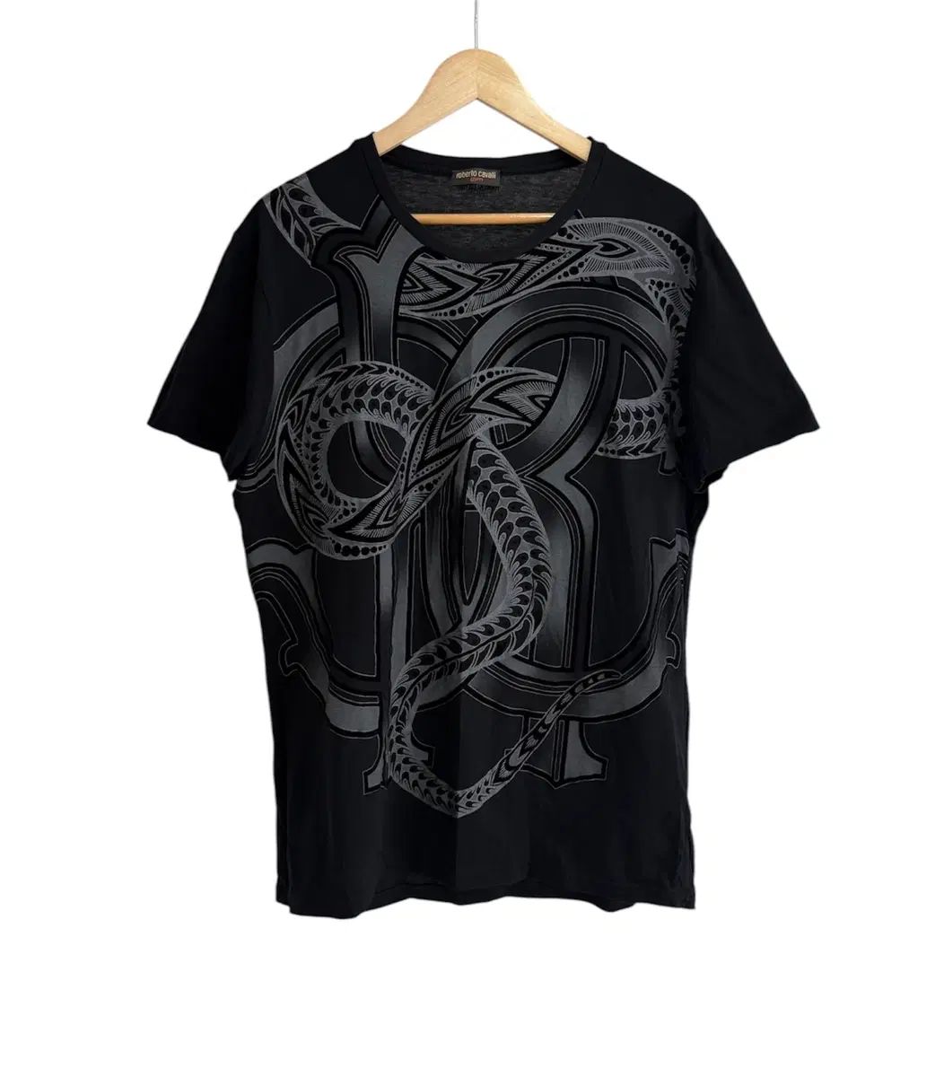ロベルト・カヴァリ スネーク グラフィック Tシャツ 17,685円