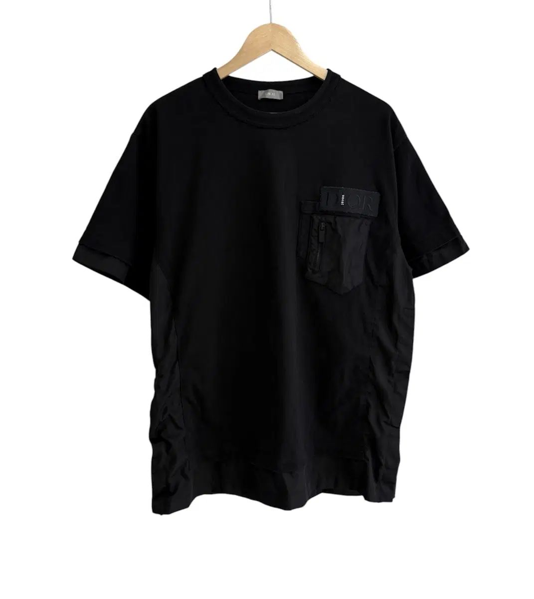 ディオール X サカイ 21AW ナイロン ドッキング ポケット 半袖 Tシャツ 78,015円