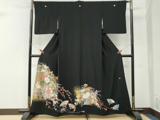 平和屋着物●豪華黒留袖　作家物　駒刺繍　扇面牡丹花車文　金彩　正絹　逸品　CABK7276yc 23,088円