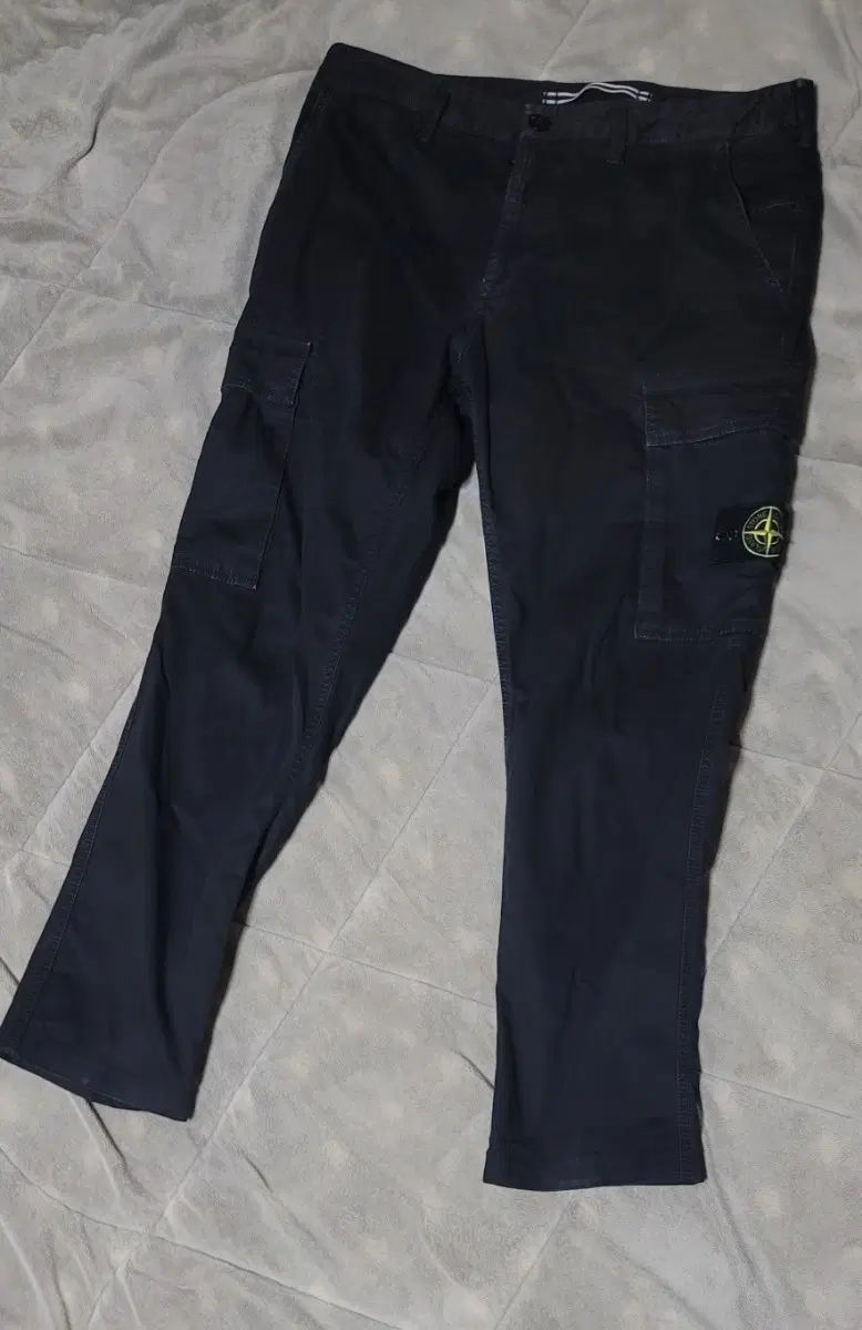 STONE ISLAND ストーンアイランド カーゴ ズボン ネイビー