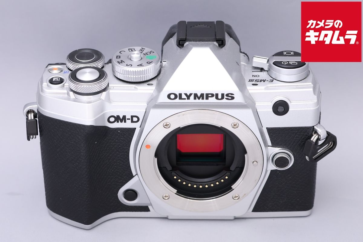 【中古】 【良品】 オリンパス OM-D E-M5 MarkIII ボディ シルバー