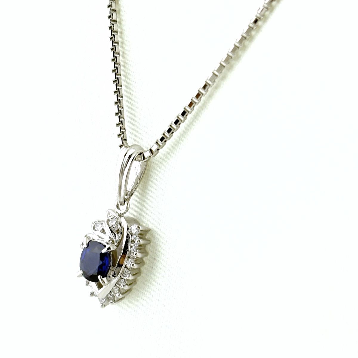 サファイア プラチナ ペンダント メレダイヤ ダイヤモンド ネックレス Pt900 Pt850 サファイア レディース 【中古】
