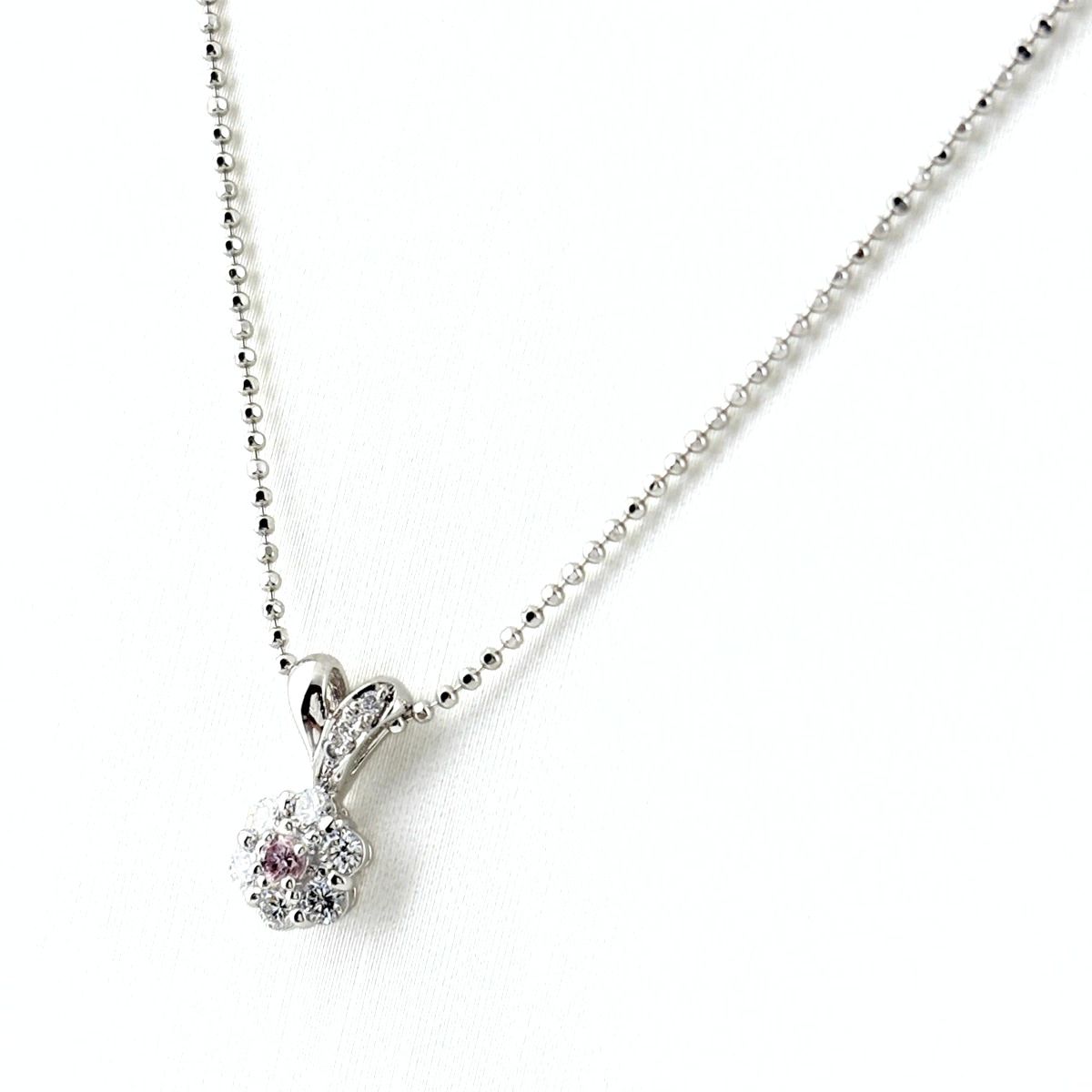 フラワーモチーフ プラチナ ペンダント メレダイヤ 花 ネックレス Pt900 Pt850 ダイヤモンド レディース 【中古】