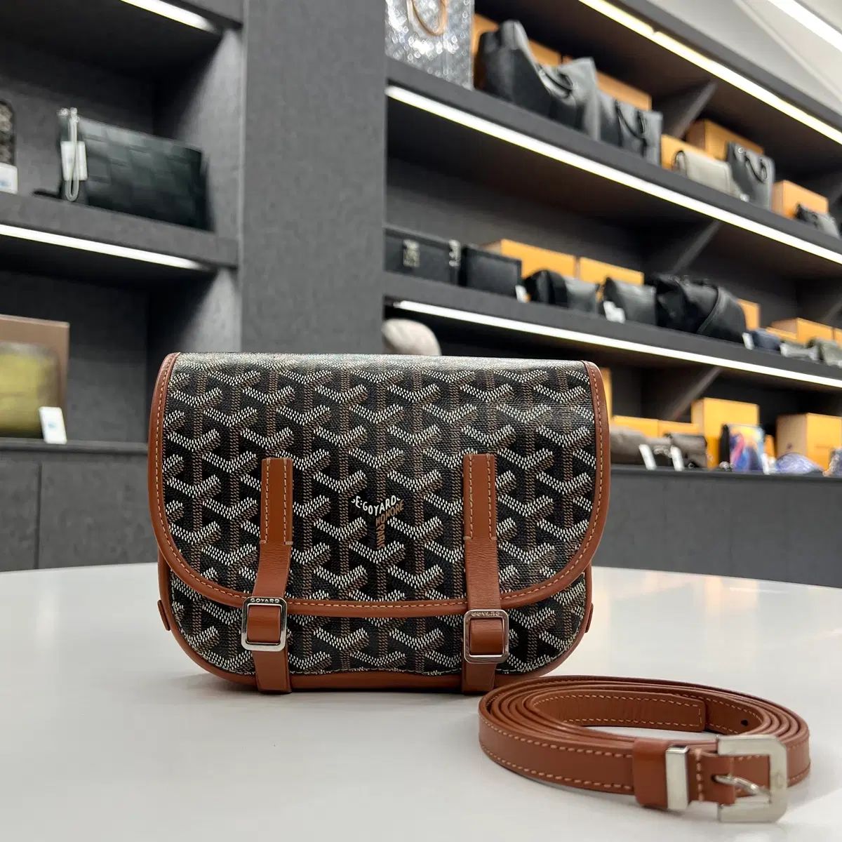 Maison Goyard ゴヤール ベルベデール クロスバック / pm / 230