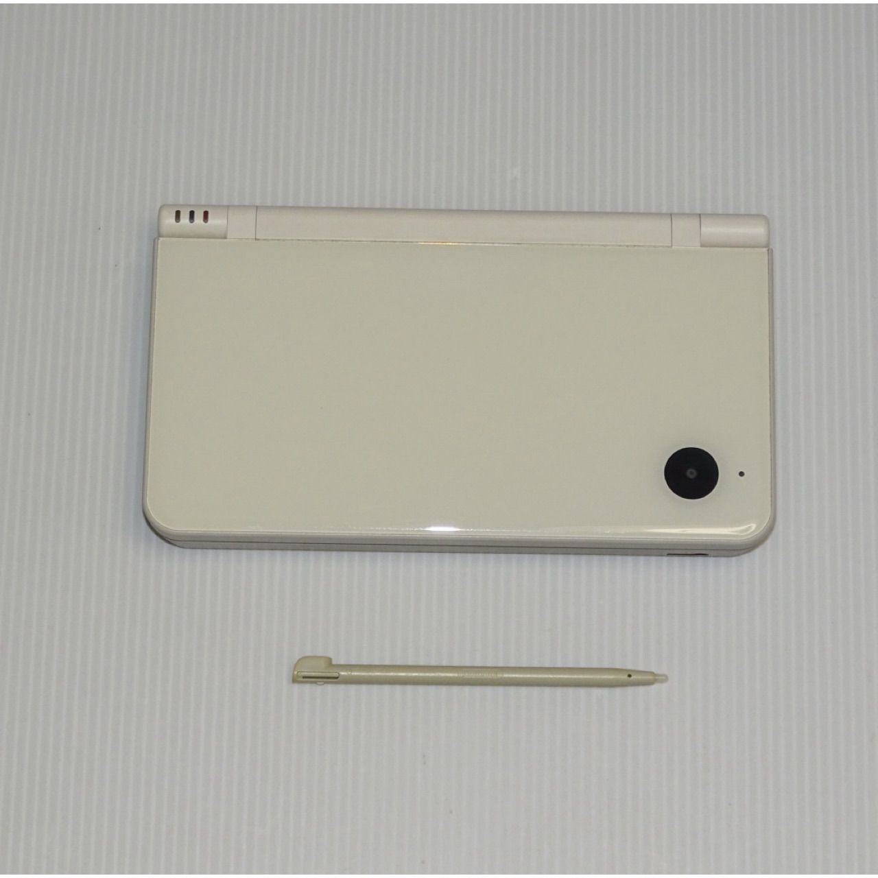 ニンテンドーDSi LL ナチュラルホワイト　本体　動作確認済　QA8966 6,983円