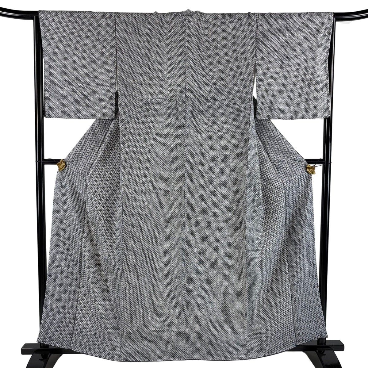 【美品】 小紋 身丈159.5cm 裄丈65.5cm M 袷 総絞り 灰色 正絹 秀品 【中古】