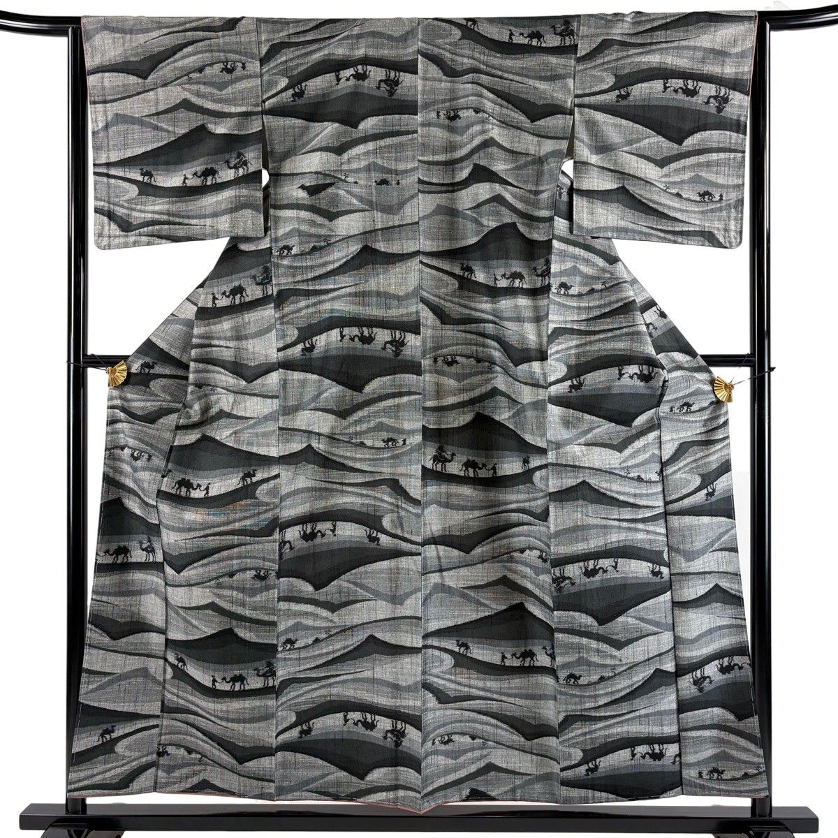 【美品】 紬 身丈157cm 裄丈65cm M 袷 砂漠 ラクダ 灰色 正絹 秀品 【中古】 6,776円
