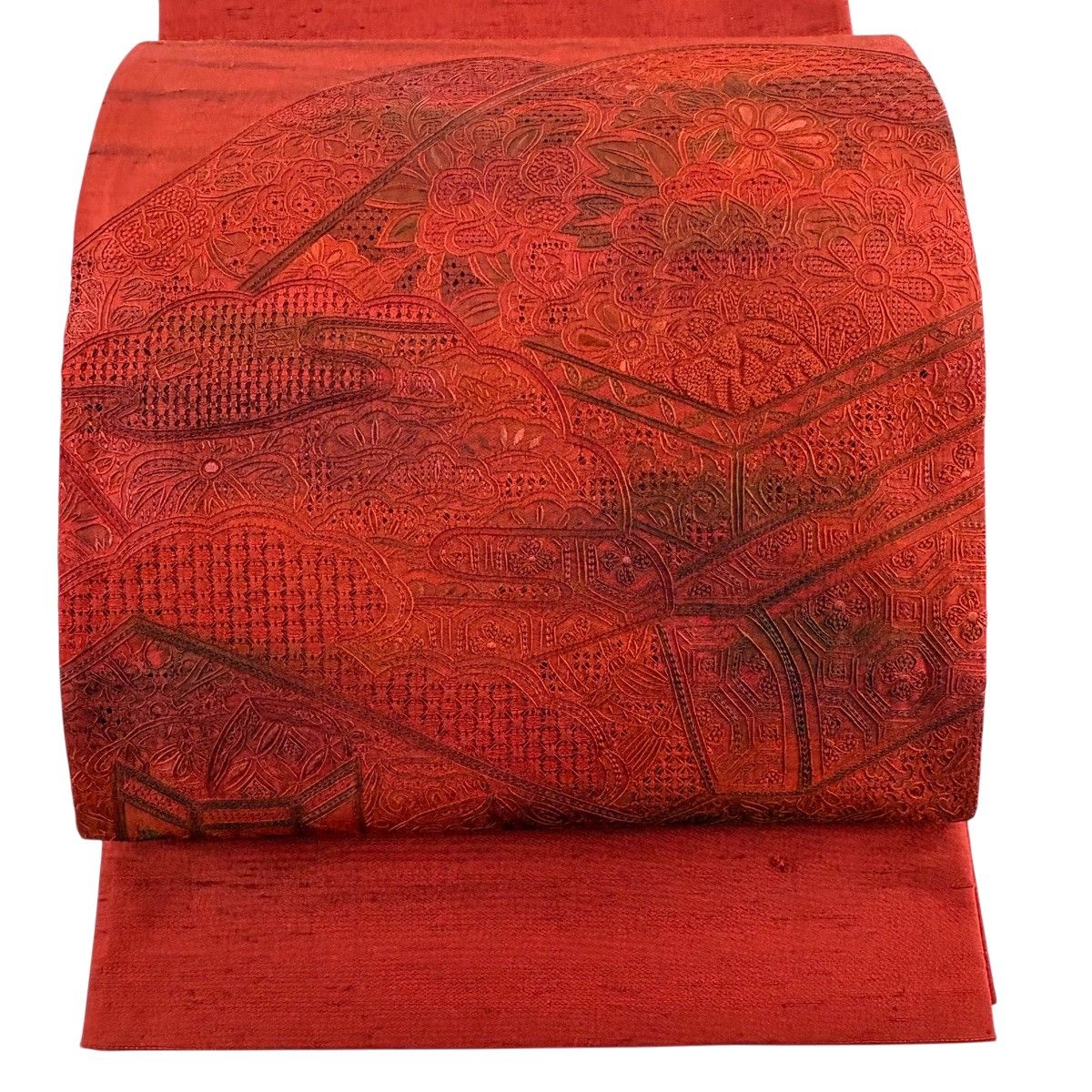 【美品】 袋帯 秀品 紬地 貝桶 遠山 刺繍 ぼかし 赤 お太鼓柄 正絹 【中古】