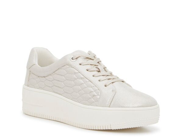 ジェシカシンプソン レディース シューズ スニーカー プラットフォーム Jessica Simpson Yemella Platform Sneaker Womens Silver Metallic 13,536円