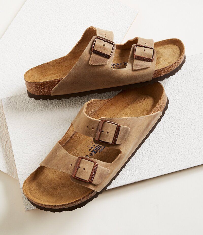ビルケンシュトック メンズ シューズ サンダル レザー Birkenstock Mens Arizona Oiled Leather Soft Footbed Slide Sandals Tobacc