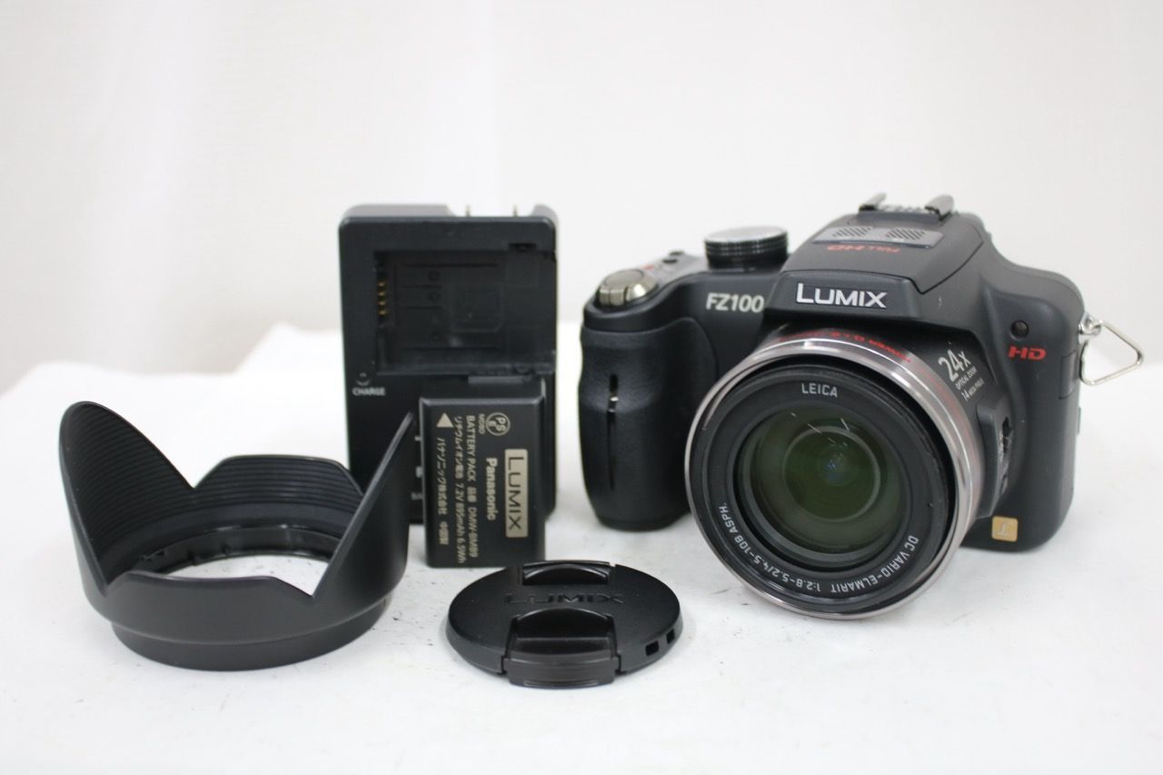 【返品保証】 パナソニック Panasonic LUMIX FZ100 ブラック バッテリー チャージャー付き コンパクトデジタルカメラ e16720
