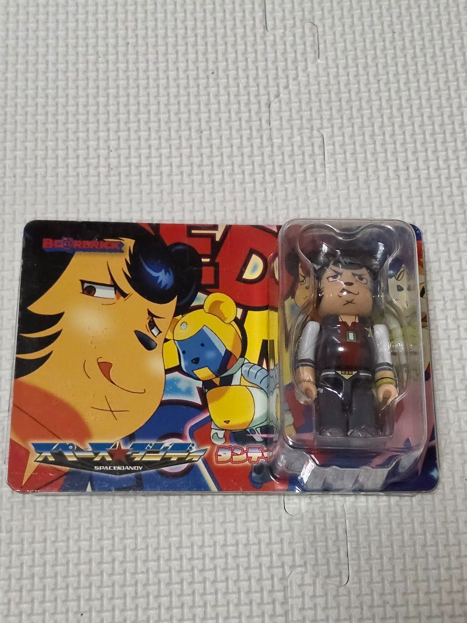 メディコム・トイ スペース☆ダンディ BE@RBRICK 100% 6,080円