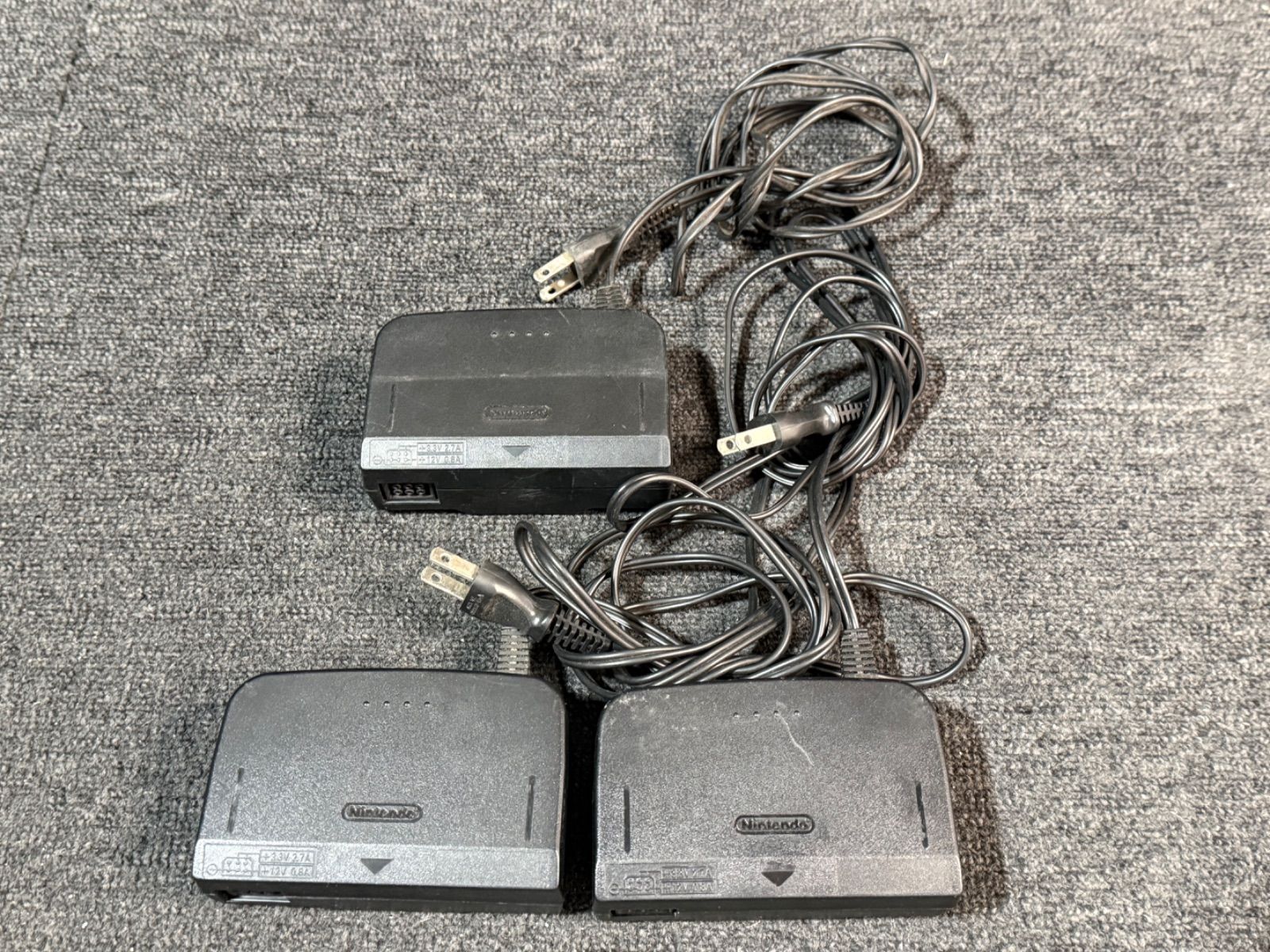 Nintendo64 本体/カセット/電源ケーブルセット 【ジャンク】 【公式通販】