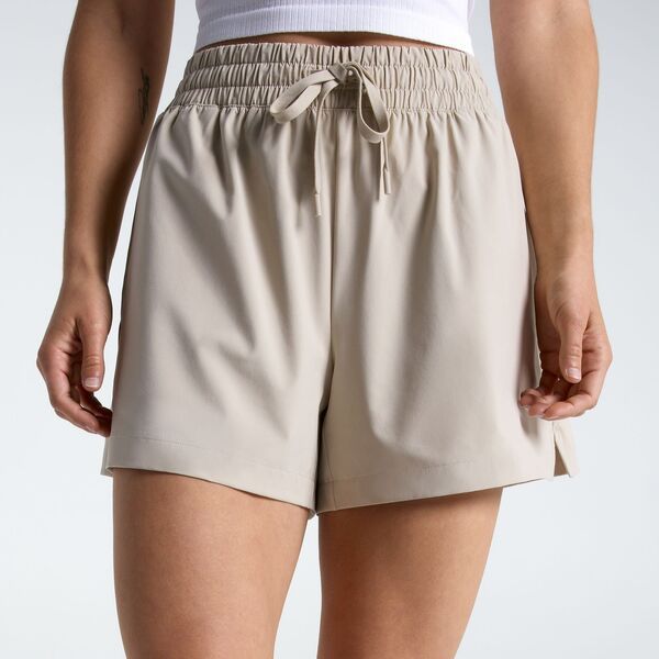 DSG レディース ボトムス カジュアルパンツ DSG Womens Mid Risease Short Khaki Sand カーキ 9,786円