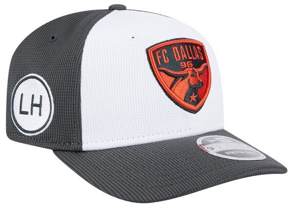 ニューエラ メンズ トップス シャツ ジャージー New Era Mens FC Dallas 2025 2026 White Jersey Hook 9Seventy Adjustable Hat