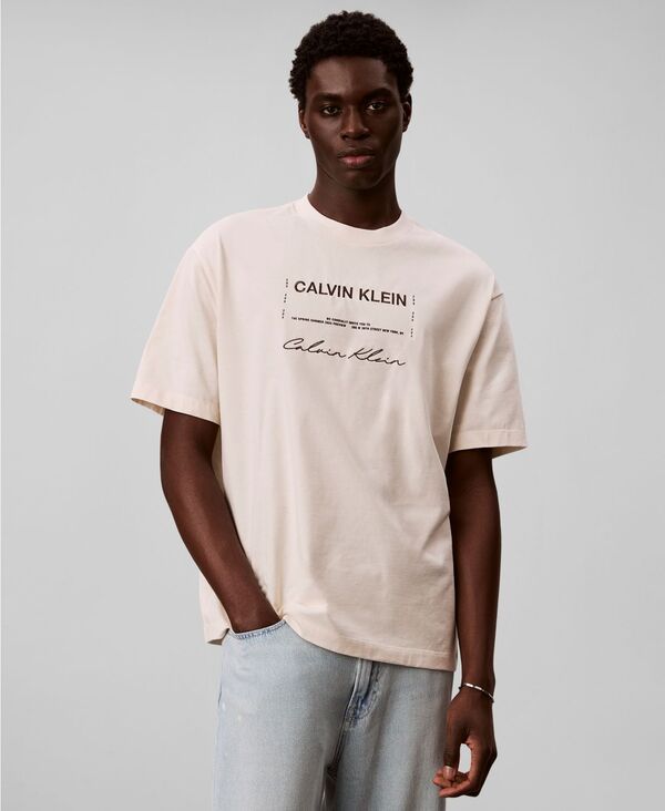 カルバンクライン メンズ トップス Tシャツ クルーネック ロゴ Calvin Klein Mens Invitation Logo Crewneck TShirt White Sand ホワイト 10,205円