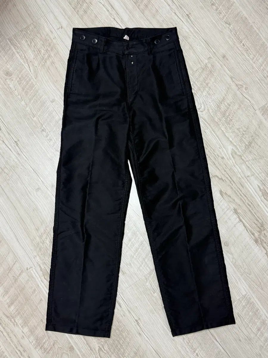 リートラバイユーモールスキンパンツ ブラック 2 サイズ 20,365円