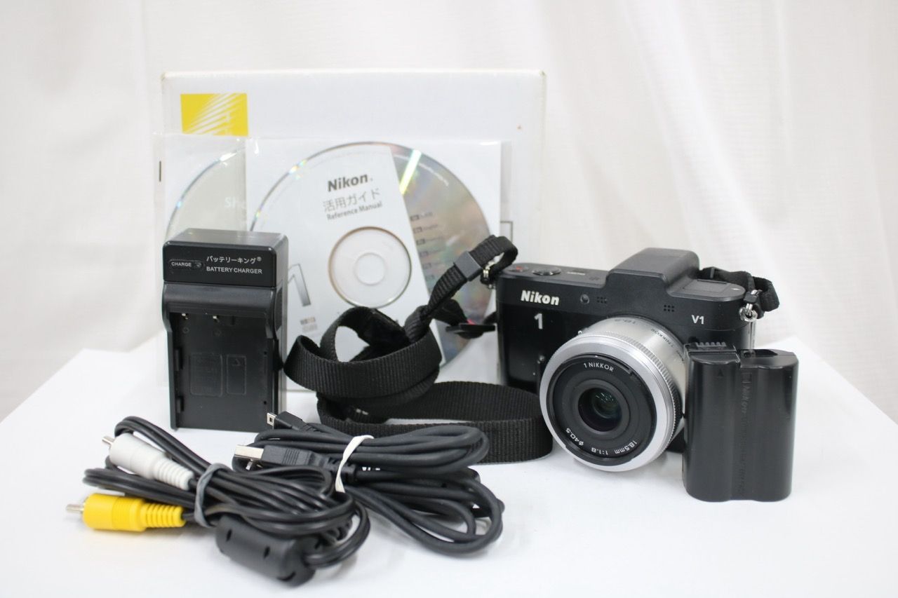 【返品保証】 【シャッター11633回】ニコン Nikon 1 V1 ブラック 18.5mm F1.8 ミラーレス一眼 e16910