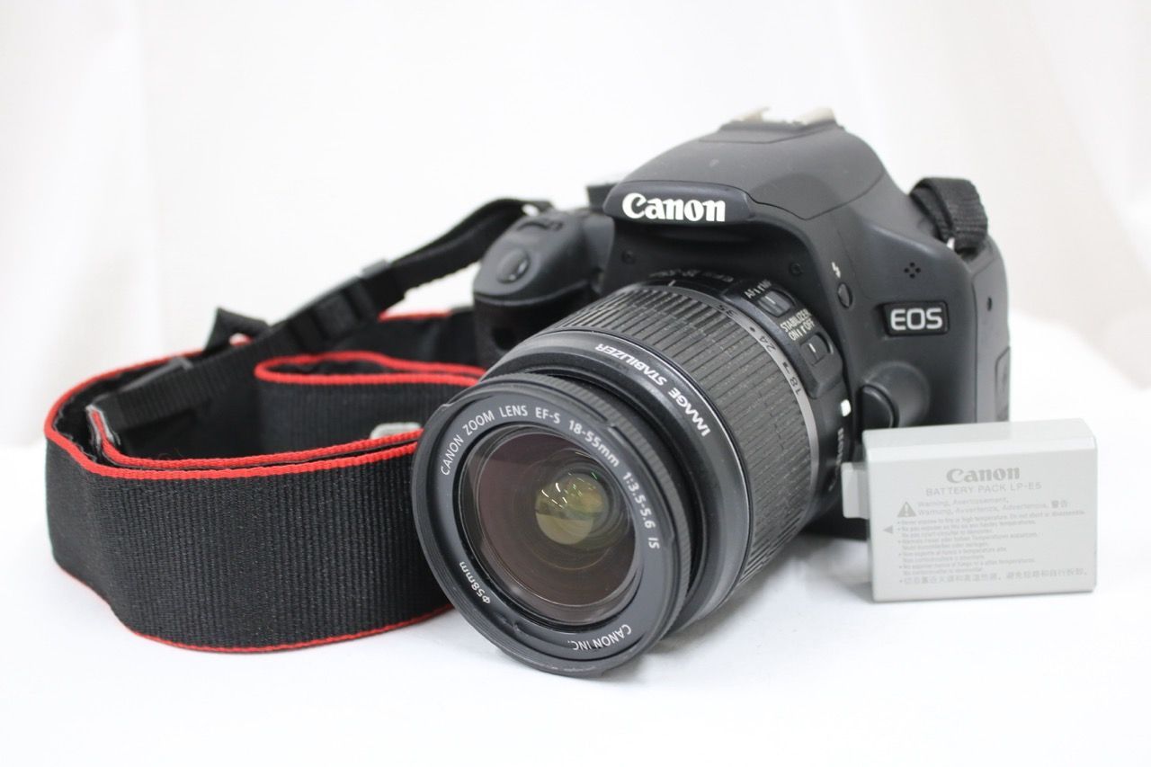 【返品保証】 【シャッター647回】キャノン Canon EOS Kiss X3 EF-S 18-55mm F3.5-5.6 IS デジタル一眼 e16903