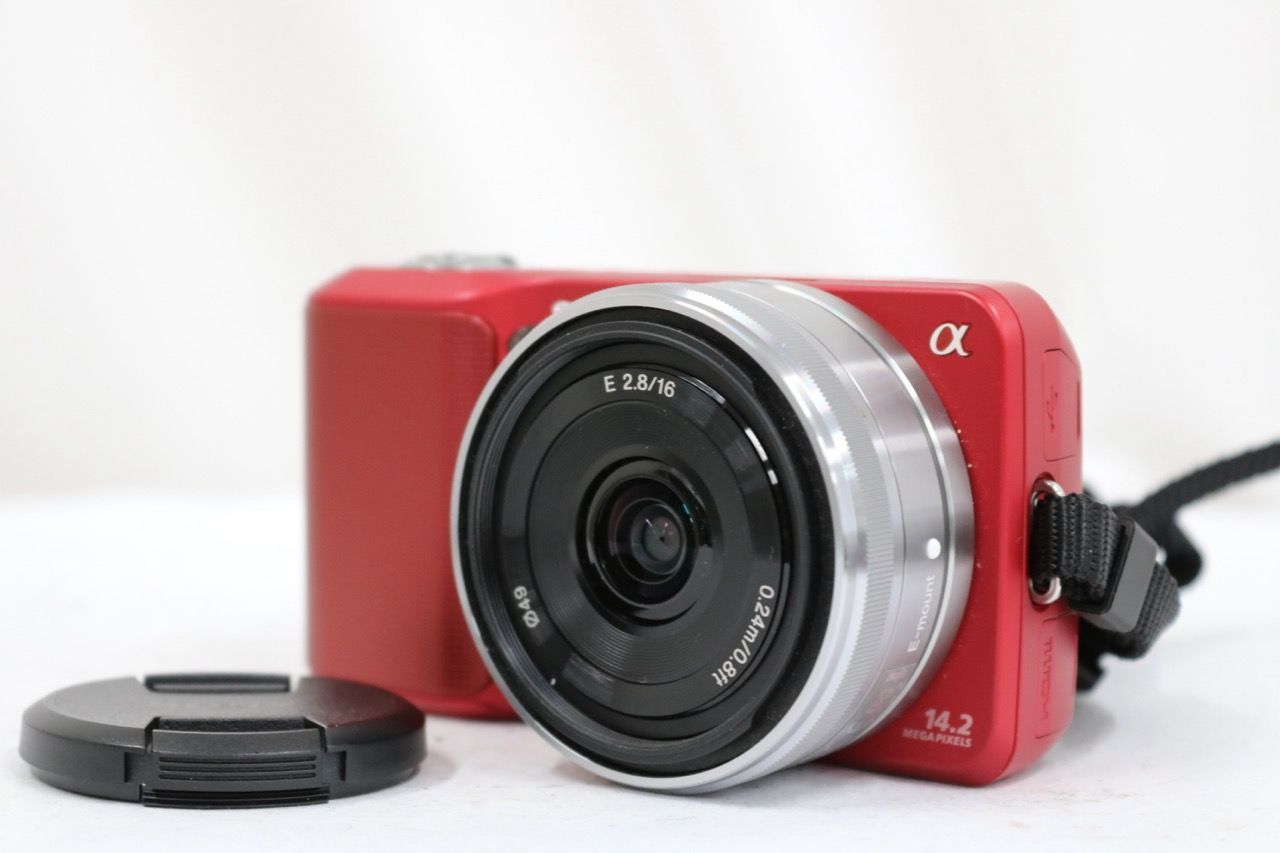 【返品保証】 【シャッター246回】ソニー Sony α NEX-3 レッド E 16mm F2.8 ミラーレス一眼 e16912