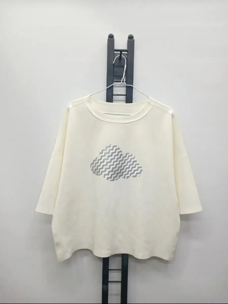 パーツパーツ クラウド プリンティング 半袖T アイボリー77 5,941円