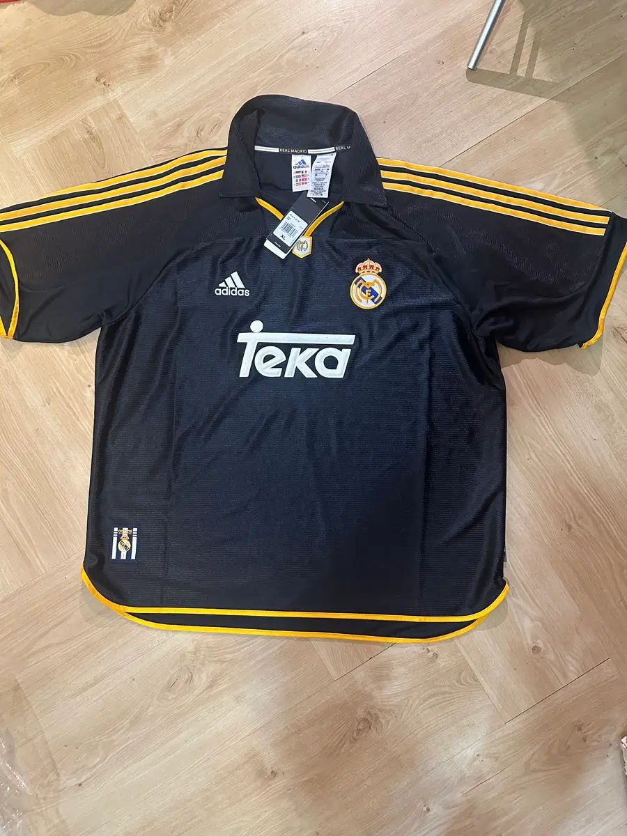 新品 アディダス レアルマドリード 99/00 XL